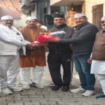 निशान यात्रा के लिए करनाल से रवाना हुआ श्याम प्रेमियों का जत्था